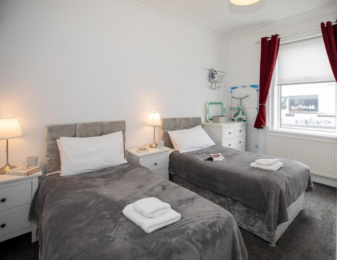 Glebe Street Apartment Leven  Экстерьер фото